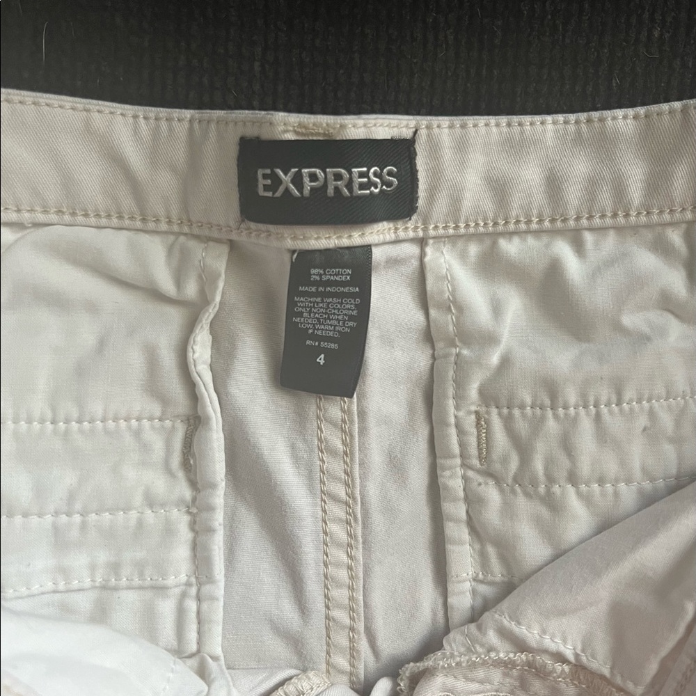 Express shorts size 4